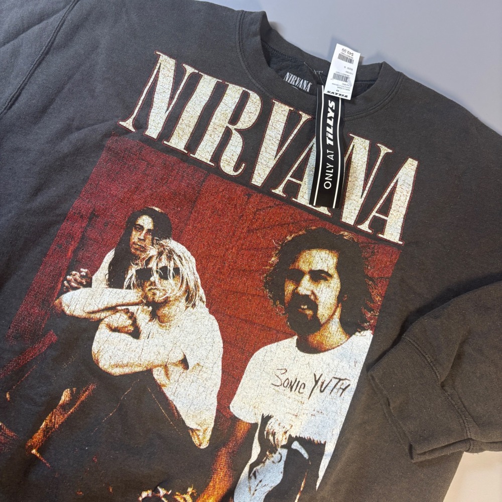 NWT Nirvana Smiley Face Graphic Crewneck Sweatshirt‎ Charcoal Gray Size S